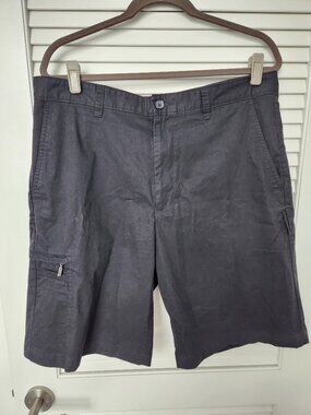 Greg Norman Classic Black Shorts - 34